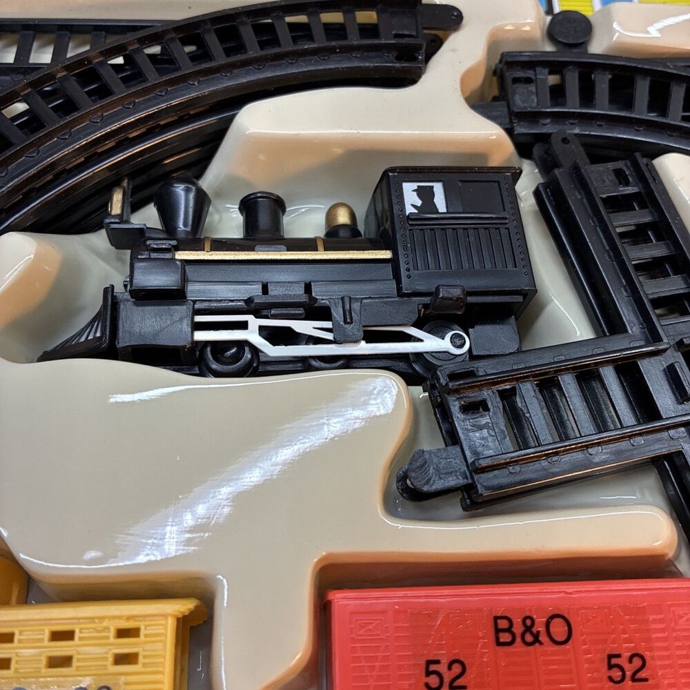 VINTAGE B&O TRAIN SET LIBERTY EXPRESS BATTERY OPERATED railroad - Picture 5 of 9